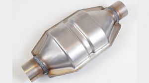 Їзда без каталізатора: чи варто ризикувати та які наслідки? Їзда без каталізатора: чи варто ризикувати та які наслідки?