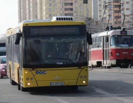 105 автобус Київ
