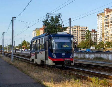5 трамвай Київ