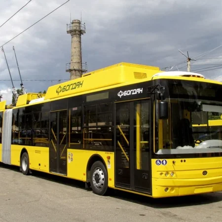 32 тролейбус Київ