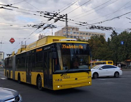 35 тролейбус Київ