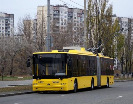 44 тролейбус Київ