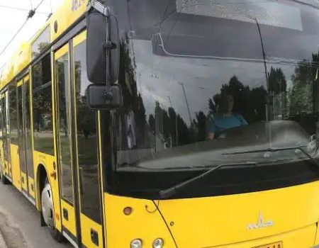 27 автобус Київ