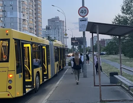 108 автобус Київ