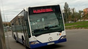 44 автобус Київ