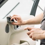 Как сохранить чистоту в машине летом