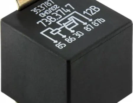 Втягивающее реле стартера: маленькая деталь, без которой машина просто не заведётся