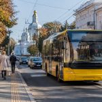 Ілюстрація до матеріалу «Громадський транспорт Сум: як планувати маршрути містом без зайвих втрат часу»